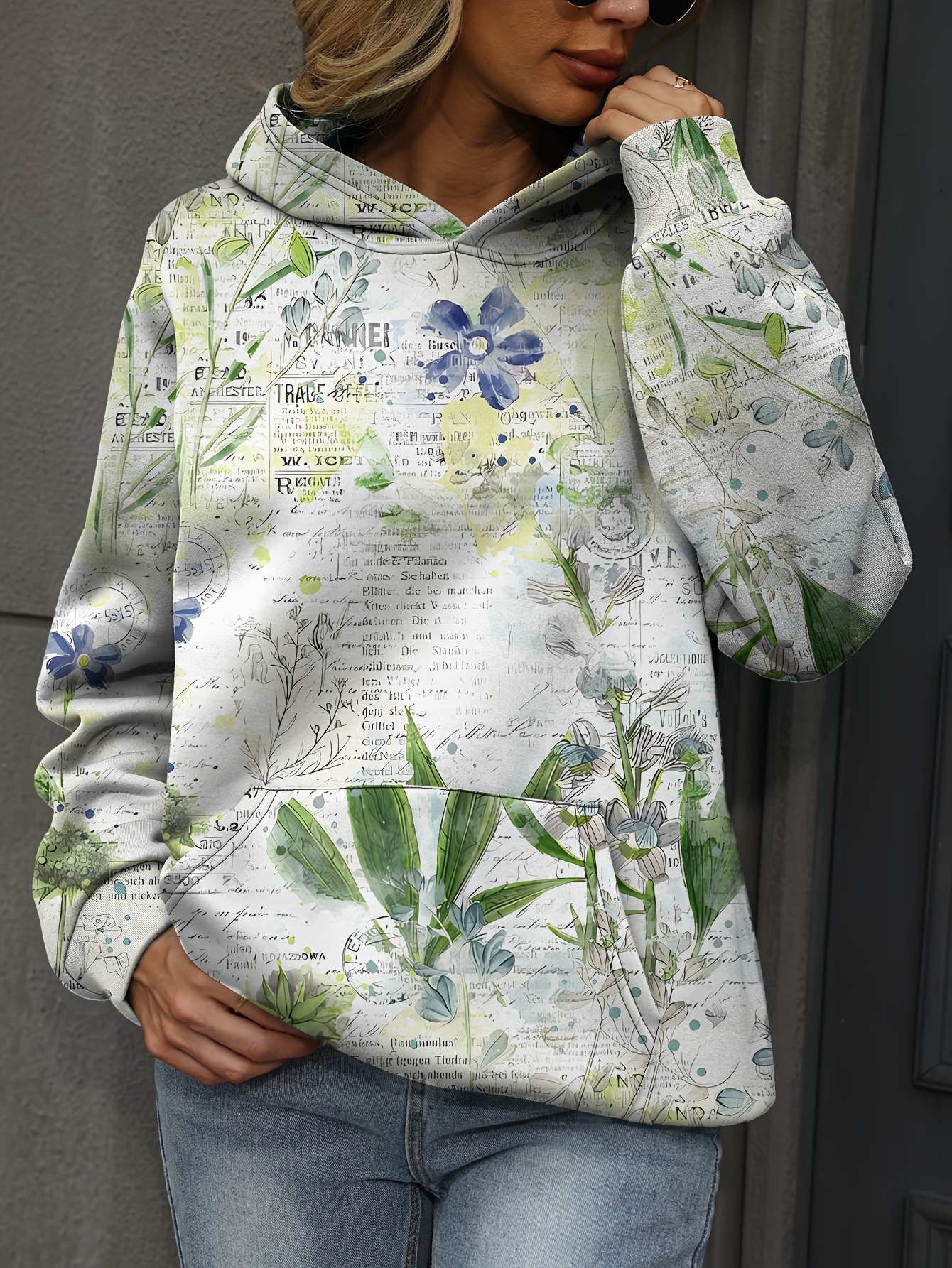 plus size floral print pocket hoodie casual long sleeve hoodies sweatshirt womens plus size clothing details 3